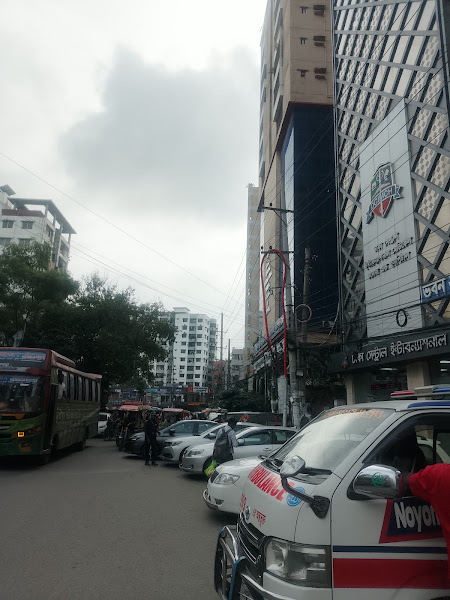 Dhaka Central International Medical College & Hospital (DCIMCH)
